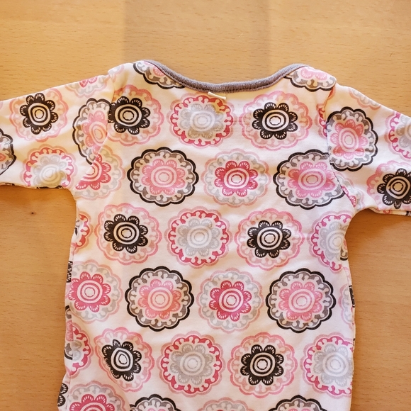 Organic Dwell Studios NB Sleeper - Picture 3 of 3